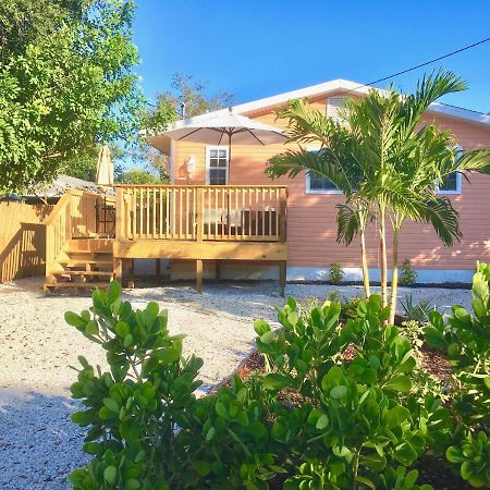 Coastal Studio Escape! Нейплс Экстерьер фото